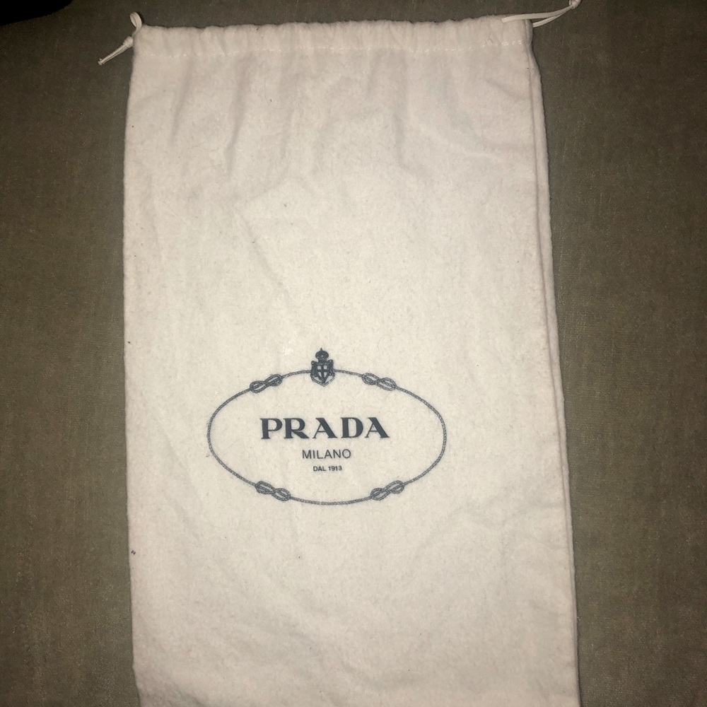 Prada small bag - Picture 10 of 14